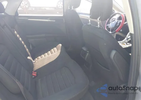 2013 Ford Fusion Se из США, поврежденный, VIN 3FA6P0H7XDR374666